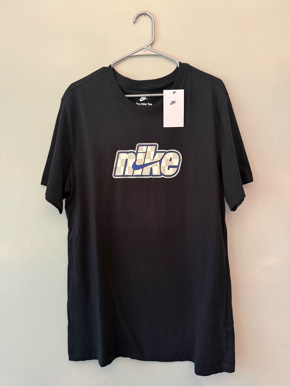 Nike Black Short-Sleeve Tee with White and Cream Logo